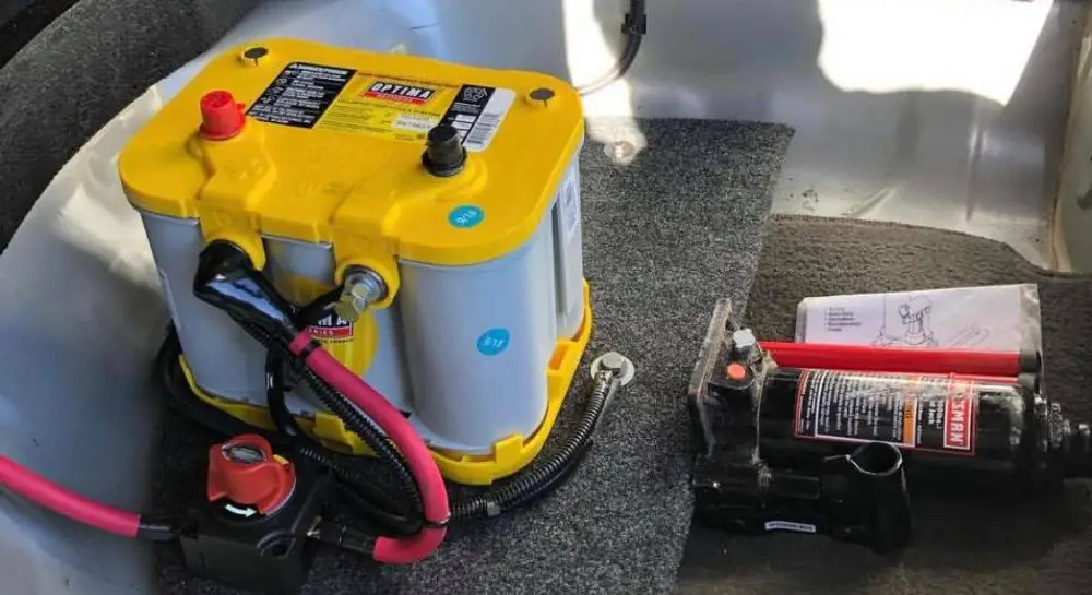 Best Marine Battery 2023 [Deep Cycle, Starting & Dual Purpose]