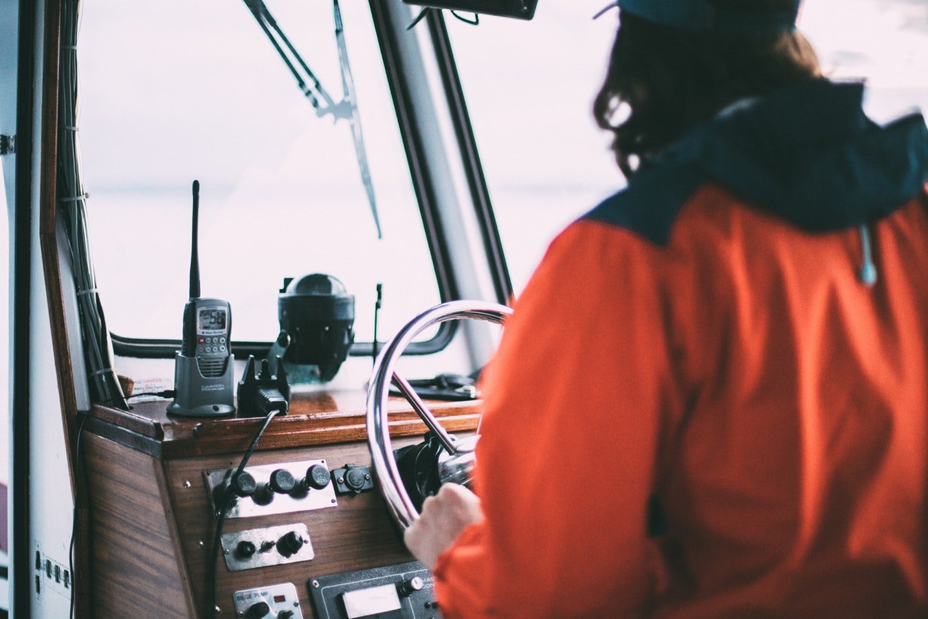VHF Marine Radio Guide [Frequencies & Weather Info]