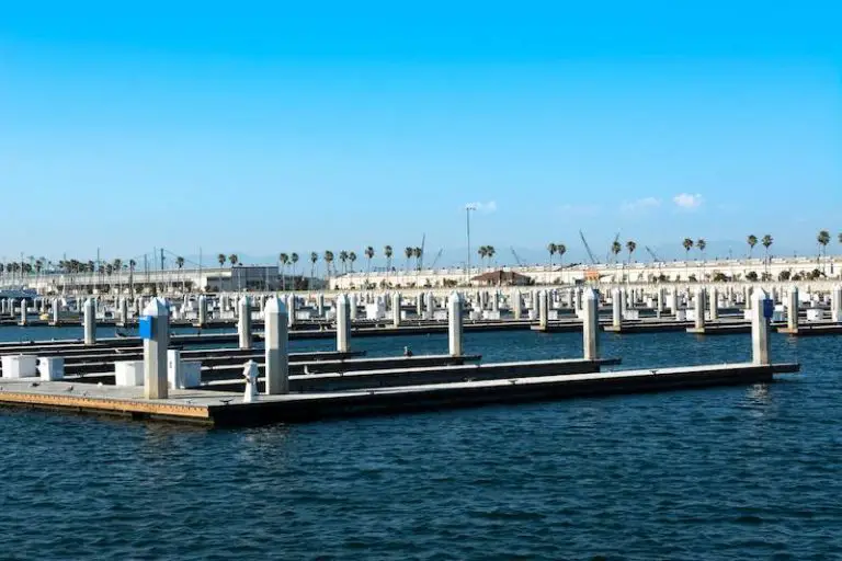 What is A Boat Slip? The Marine Lab