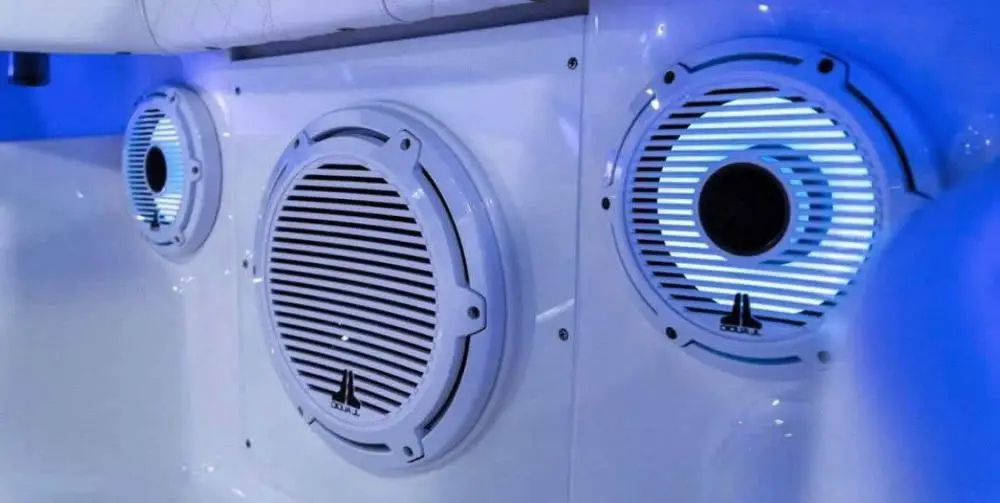 The Best Marine Speakers 2022 [6.5, Wake Tower & Box]