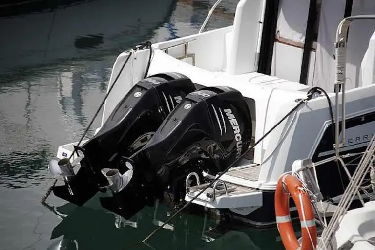 How to Winterize Your Boat the Right Way. A Complete Guide