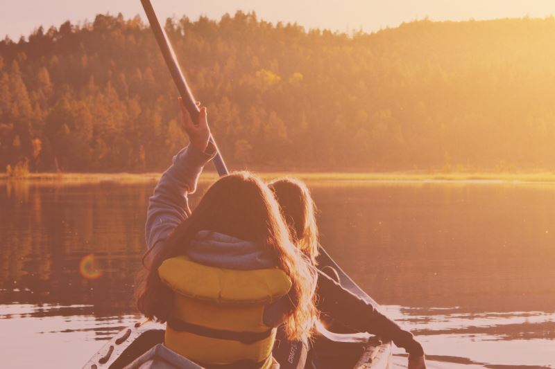 Canoe rental in Central Florida is a good option to explore the amazing waters in this state. 